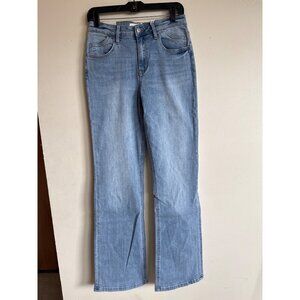 Bridge By GLY High Rise Easy Flare Light Wash Denim Jeans Size 8 Womens Casual C